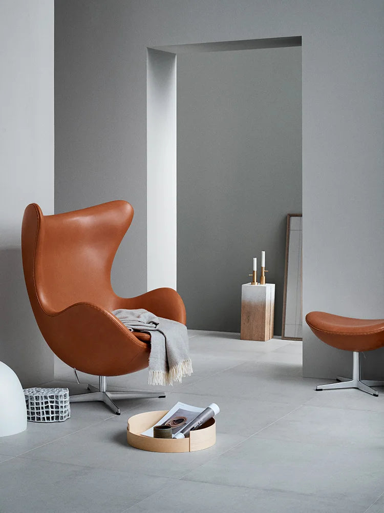 European Leather Eggshell Single Sofa Chair: Modern, Simple Design for Leisure Living Rooms