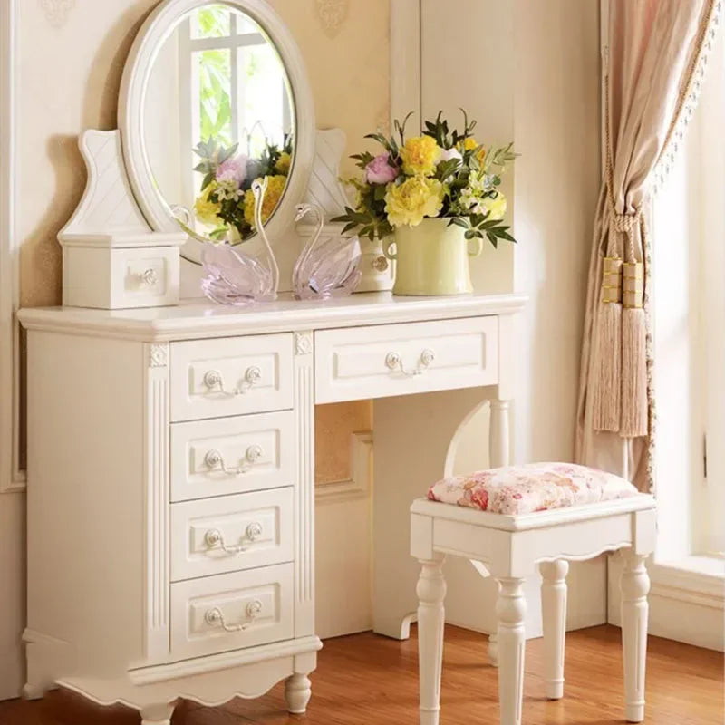 Nordic Women’s Dressing Table with Comfortable Makeup Space