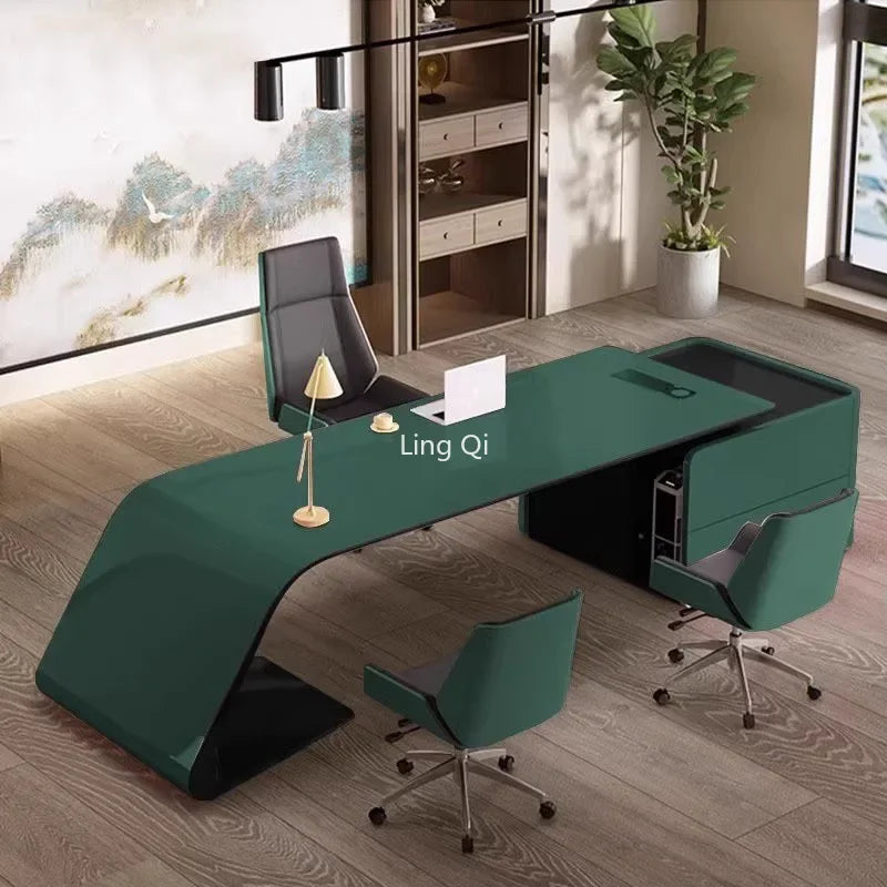 Modern L-shaped Desk for bosses and executives