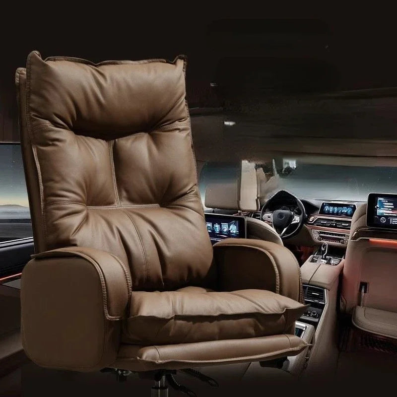 Luxury Office Chair: Comfortable Gaming Chair with Wheels and Rotating Footrest