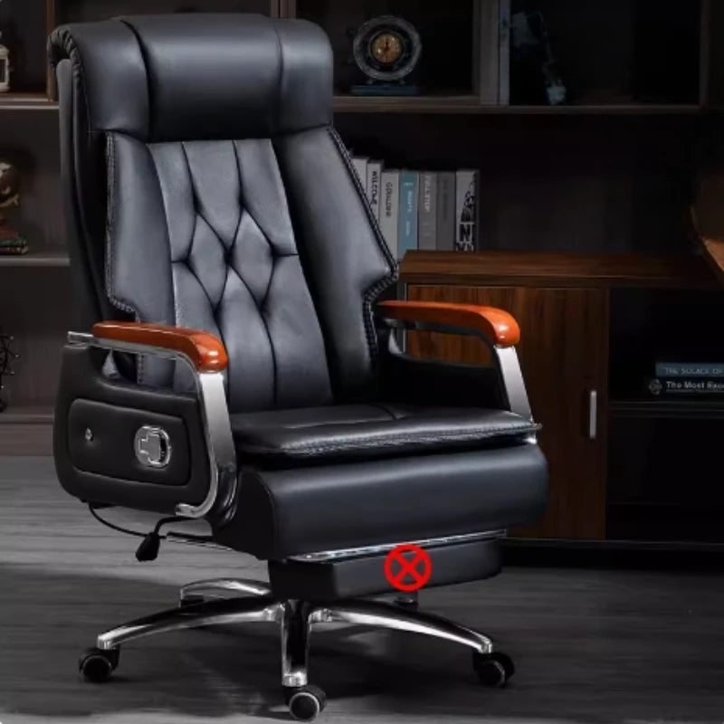 Comfortable Nordic Boss Office Chair