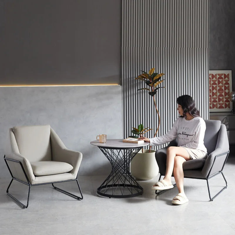 Luxury Chairs Metal Legs Leather Hand Rest Italian Design Home Room Bedroom Single Armchair Minimalist Poltrona Lounge Furniture