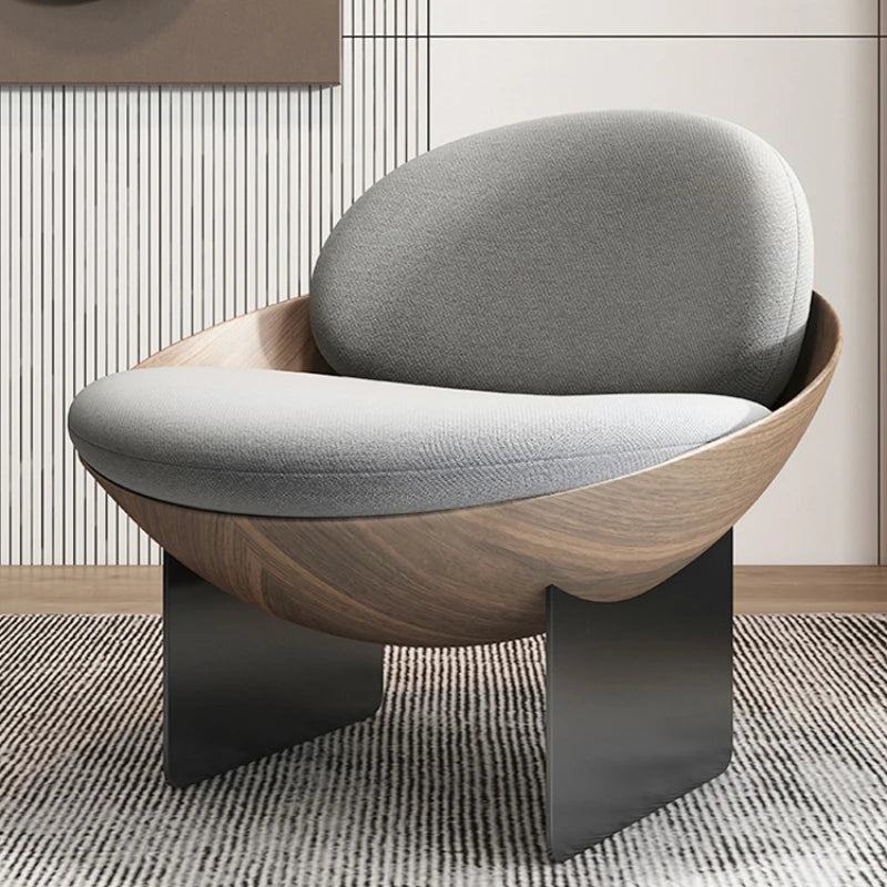 Light luxury single sofa: eggshell chair