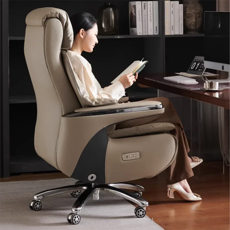 Comfortable Gaming Chair with Wheels