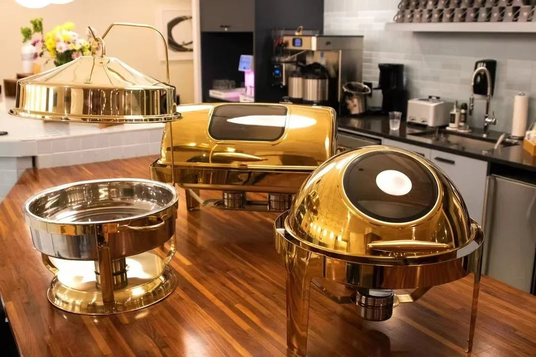 uffet clamshell6L Stainless Steel Buffet Chafing Dish Set – Gold Clamshell Food Warmer for Catering and Buffets.