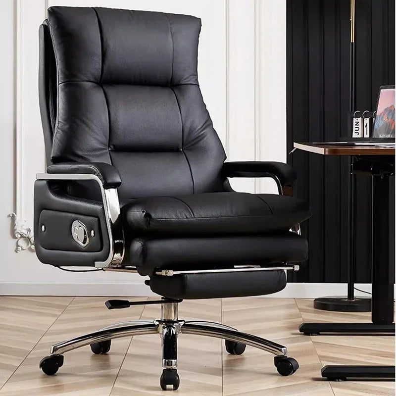 Luxurious Comfy Chair: Height Adjustable for Office