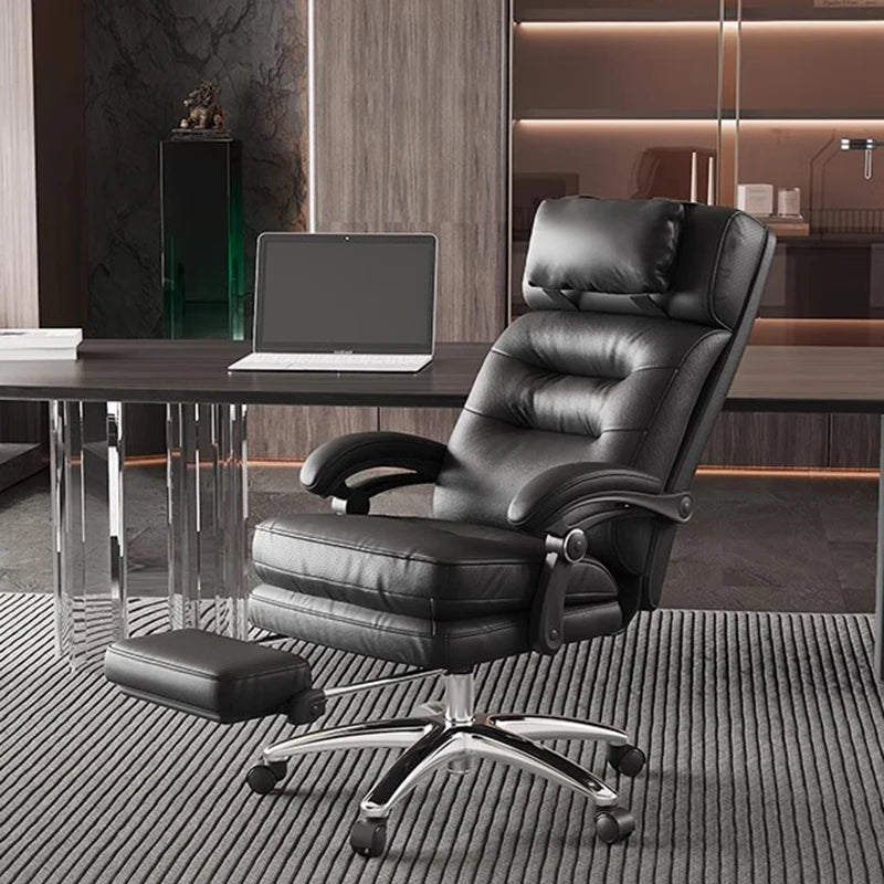Luxurious Boss Armchair for Meetings & Relaxation