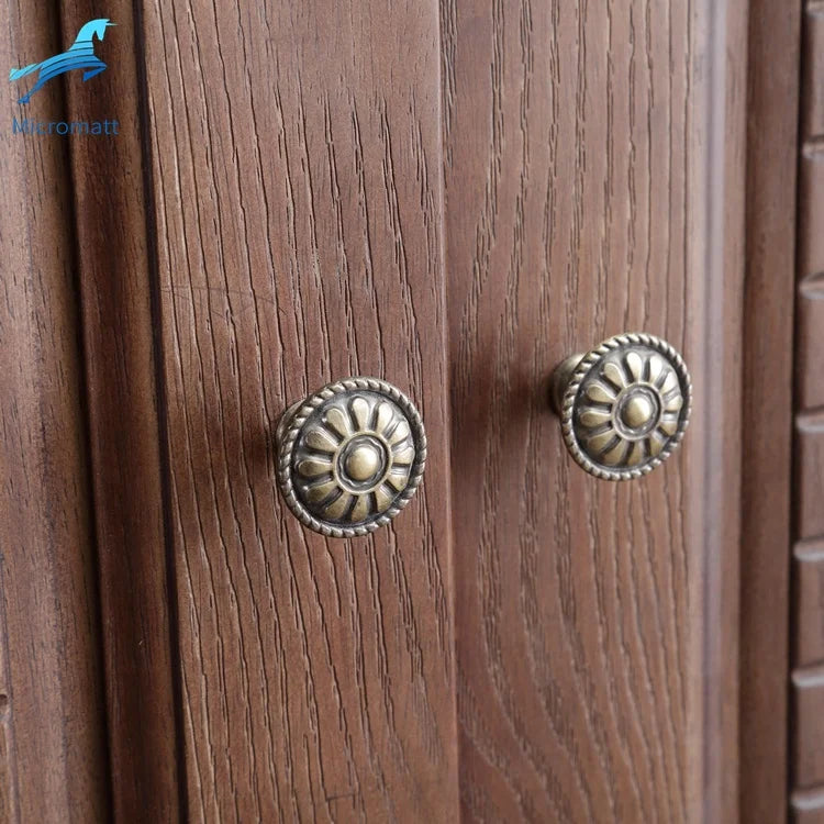 Wholesale Bedroom Furniture – Brown American Style Solid Wood Wardrobe