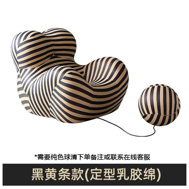 49529768870202|49529769066810|49529769361722