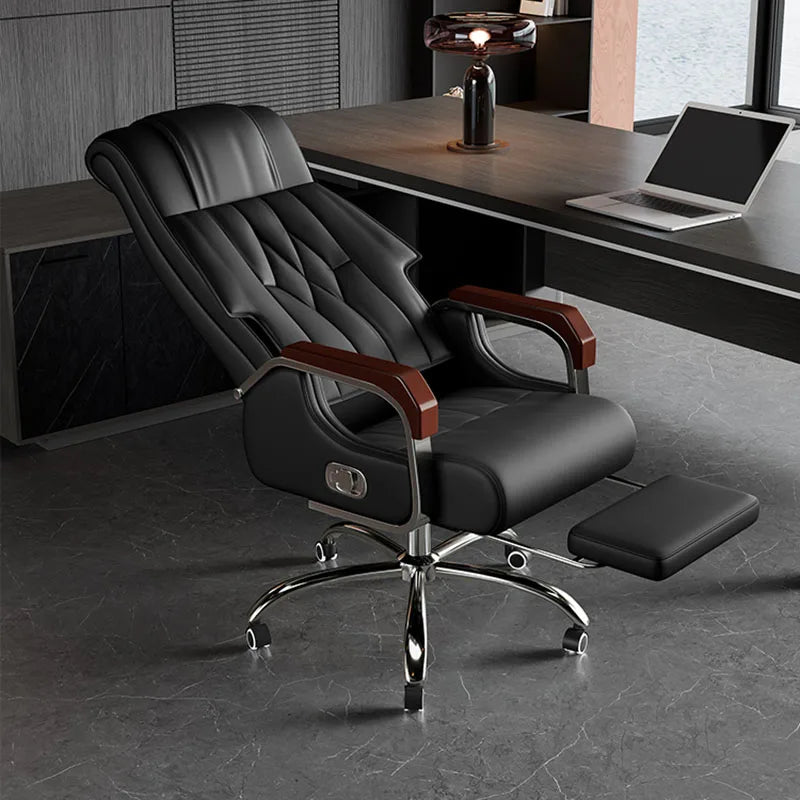 Leather Emperor Camp Office Chair – Cute, Relaxing Nordic Design