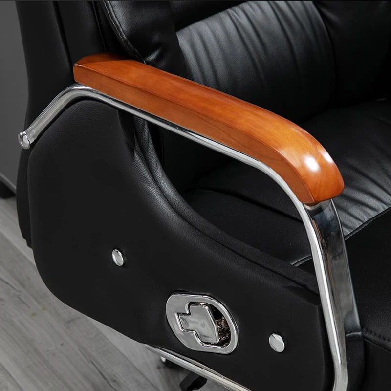 Boss Office Chair – Comfy Upholstered Design