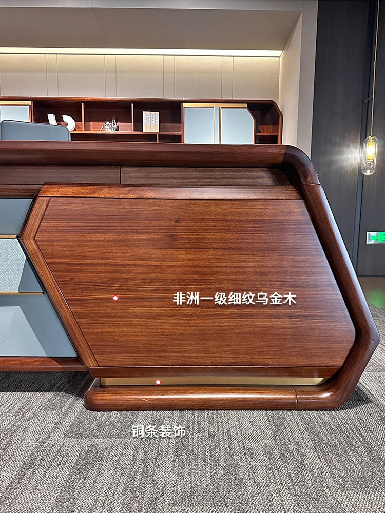 large high-grade Office desk for bosses