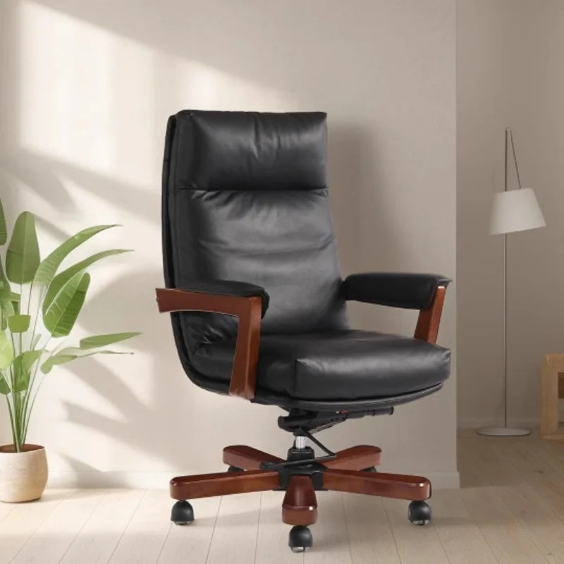 Luxury Computer Armchair: Comfortable Swivel Design for Office and Gaming