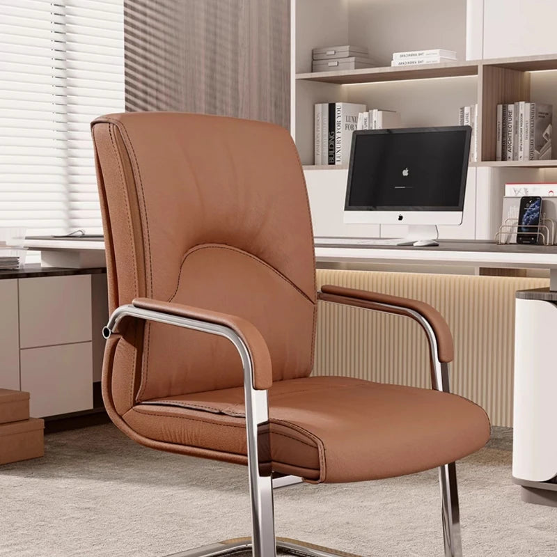 Comfortable Ergonomic Chair for Meetings and Gaming