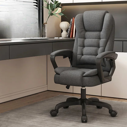 Relaxing Armchair for Gamers; Comfortable Design with Footrest