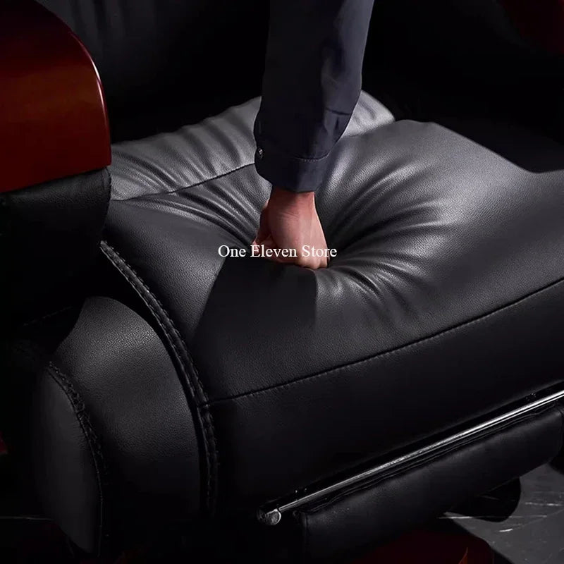 Ergonomic Stool on Wheels – Luxury Office Chair