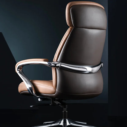 Luxury Comfy Chair with Relaxing Backrest and Wheels